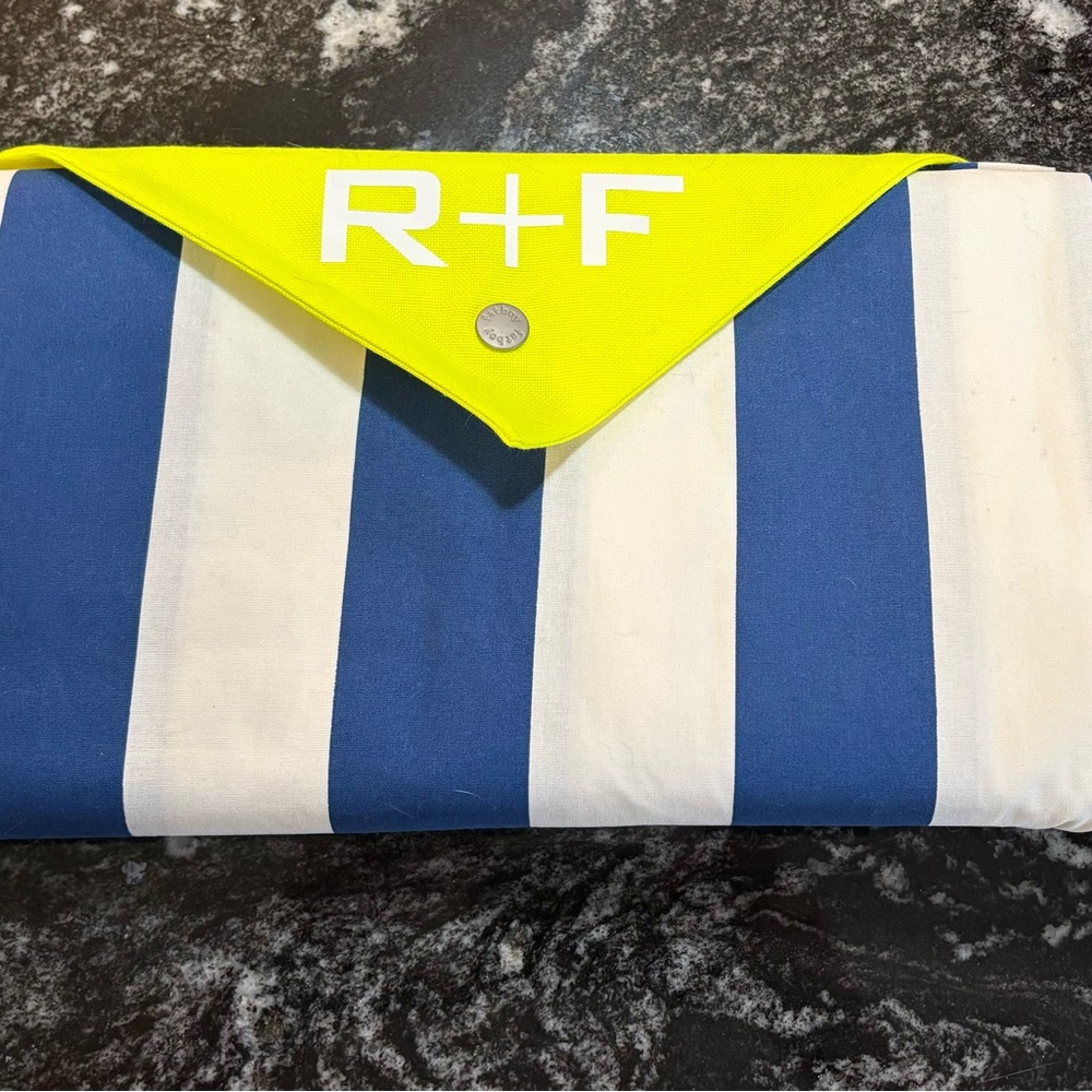 R+F Fatboy Sun shade